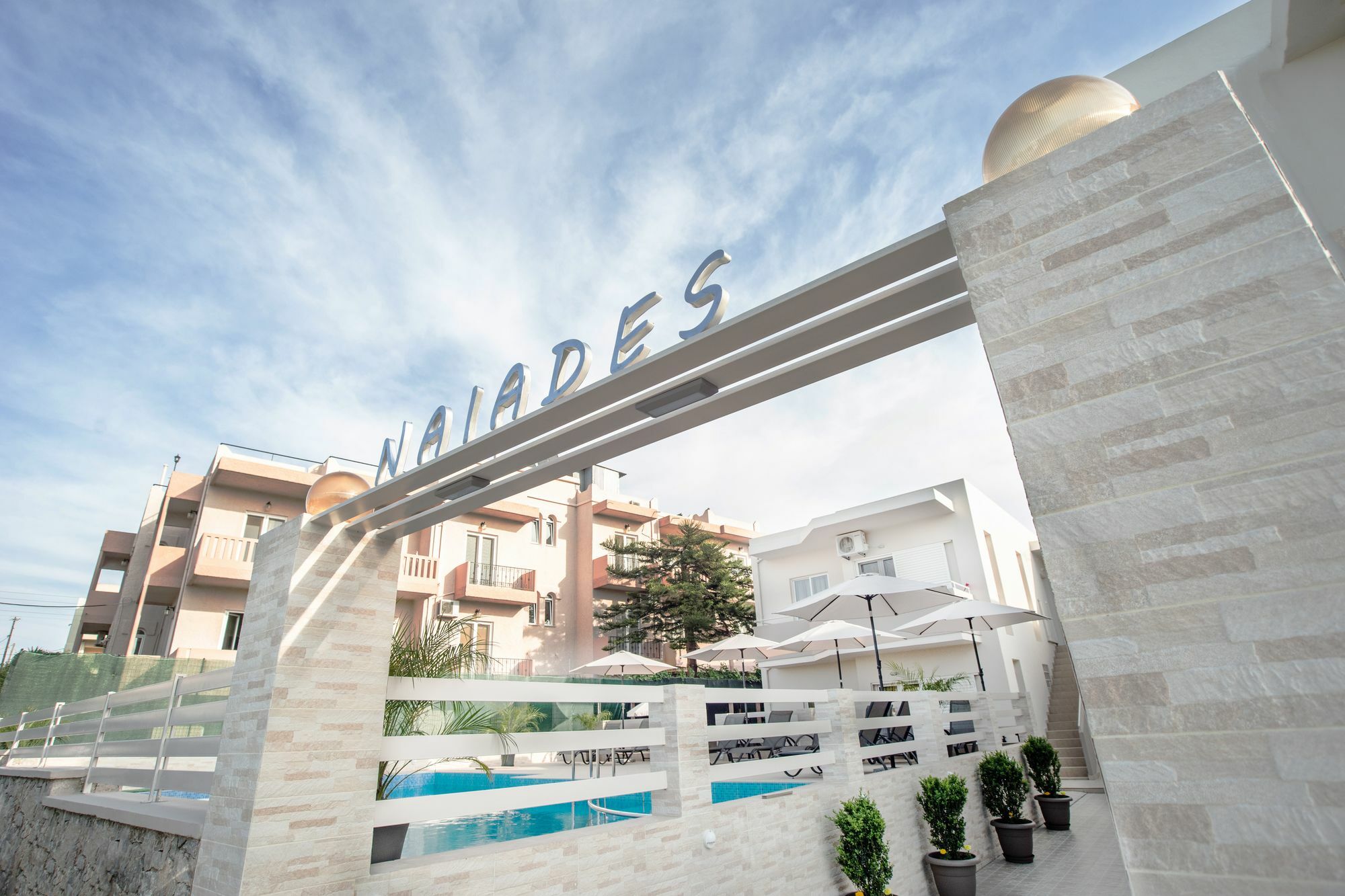 Naiades Luxury Apartments Kalathas Exterior foto